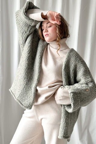 Fiona cardigan, sage green