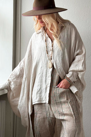 Scarlett linen shirt, sand