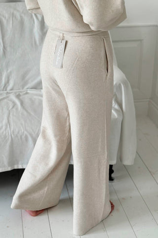 Serene Softness knit pants, off white