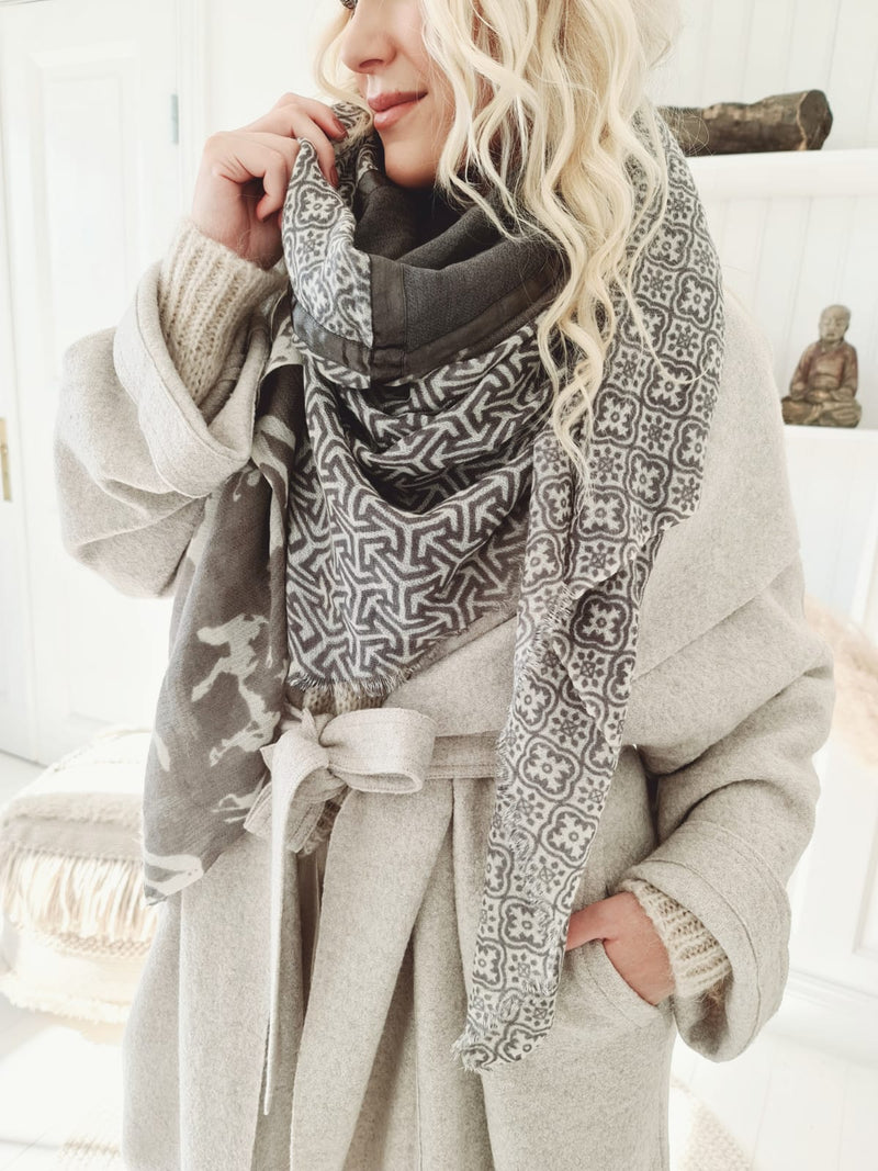 Aimee scarf, nutria