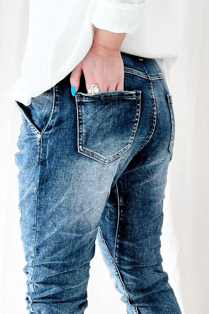 Cool jeans, mid wash