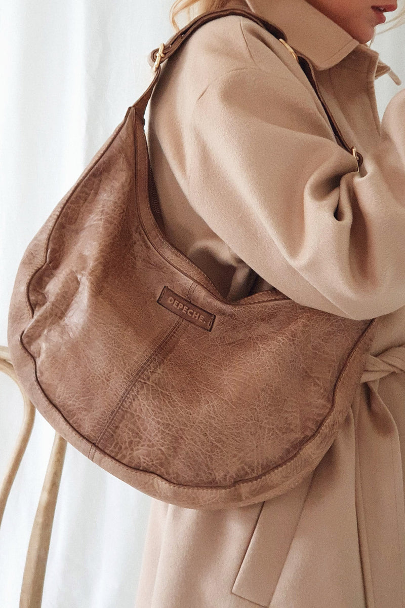 Golden chic shoulder bag, walnut