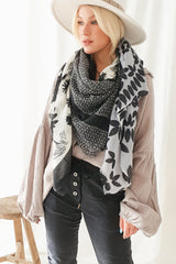 Ines wool scarf, black