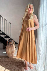 Sweet dreams dress, camel