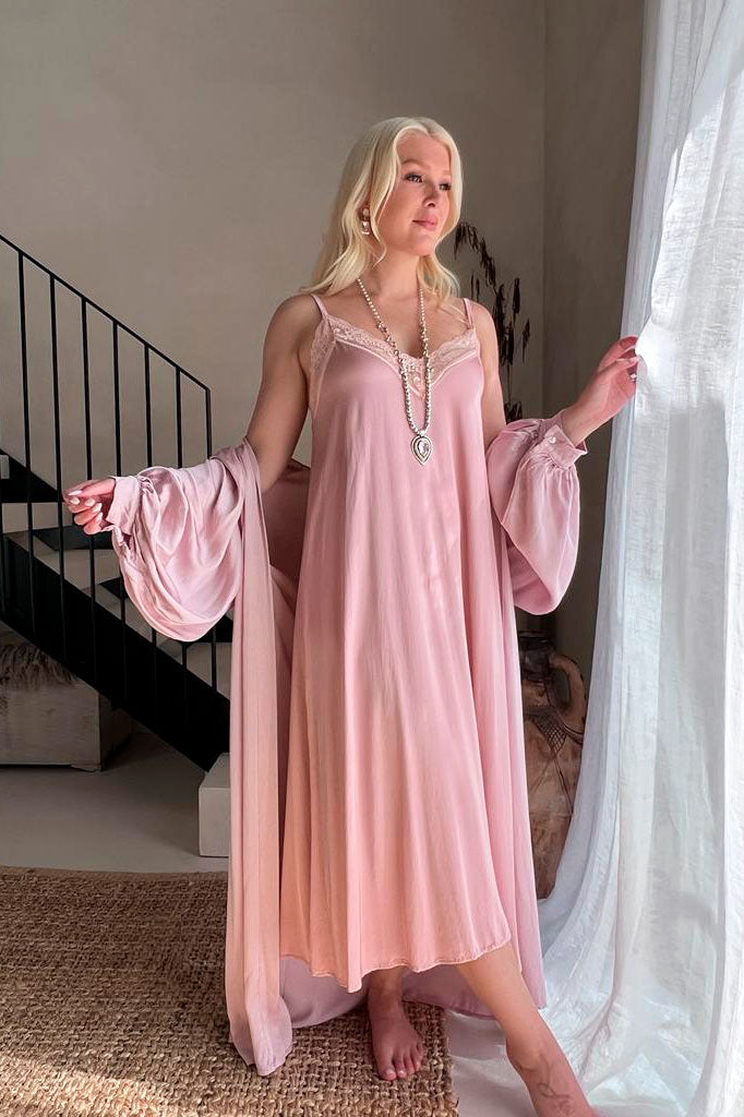 Sweet dreams dress, rose