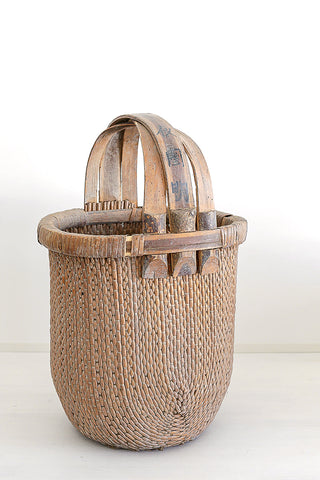 Wicker basket